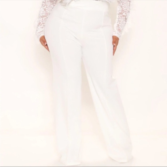 Fashion Nova White Laced Mock Neck Jumpsuit: Size 2X - Picture 3 of 9
